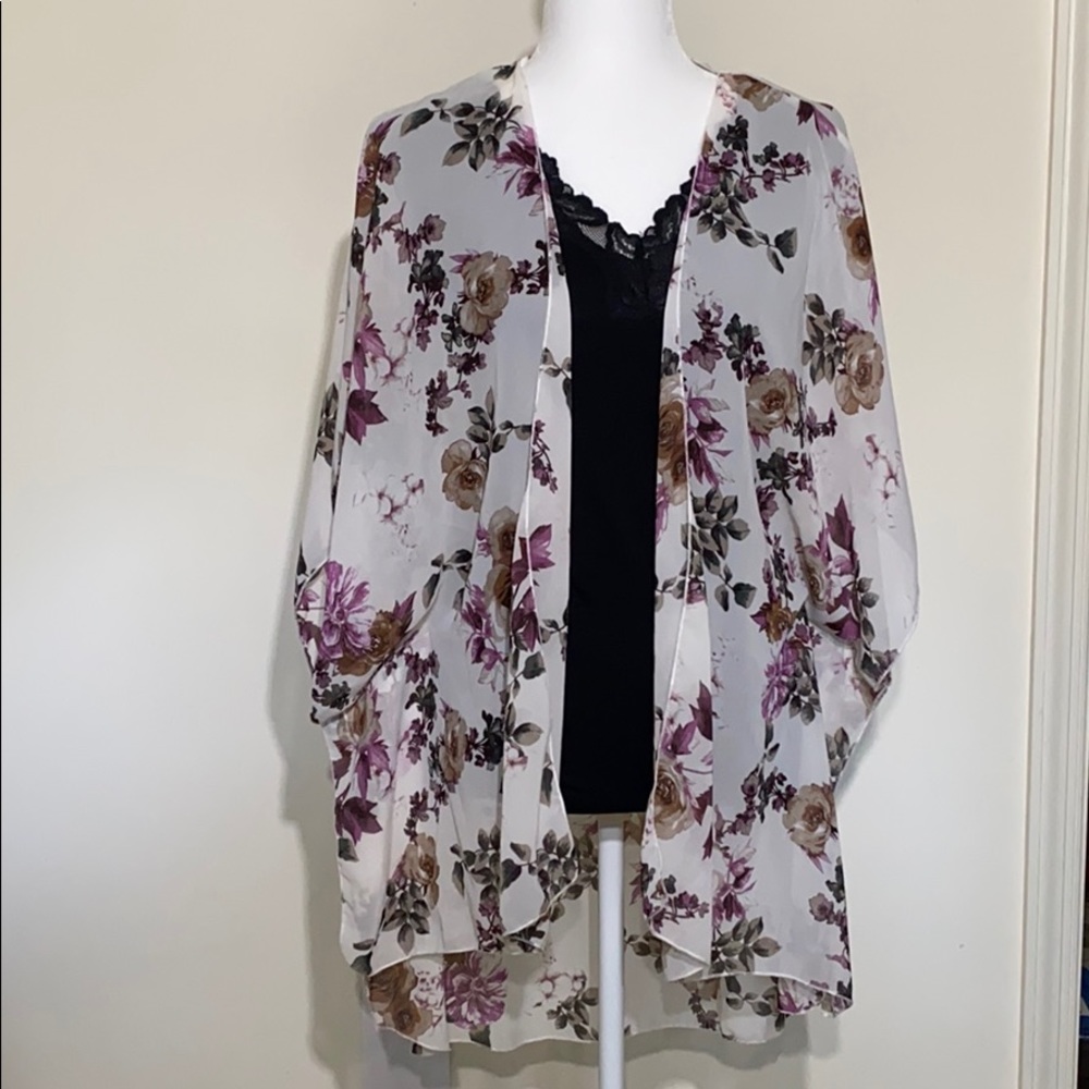 Emory Park (from Stitch Fix) Caley Open Kimono